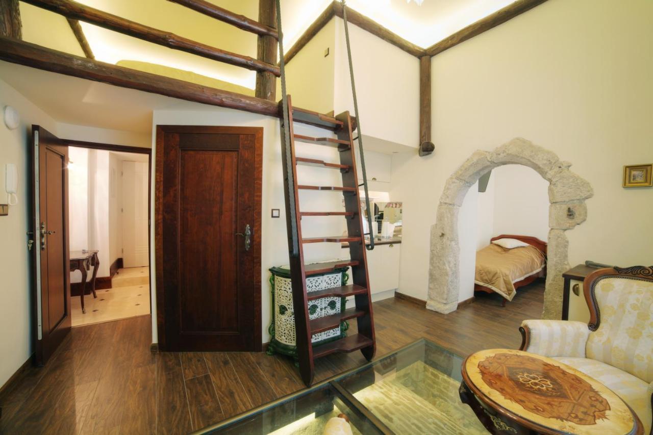 P&J Apartamenty Grodzka คราคูฟ ภายนอก รูปภาพ