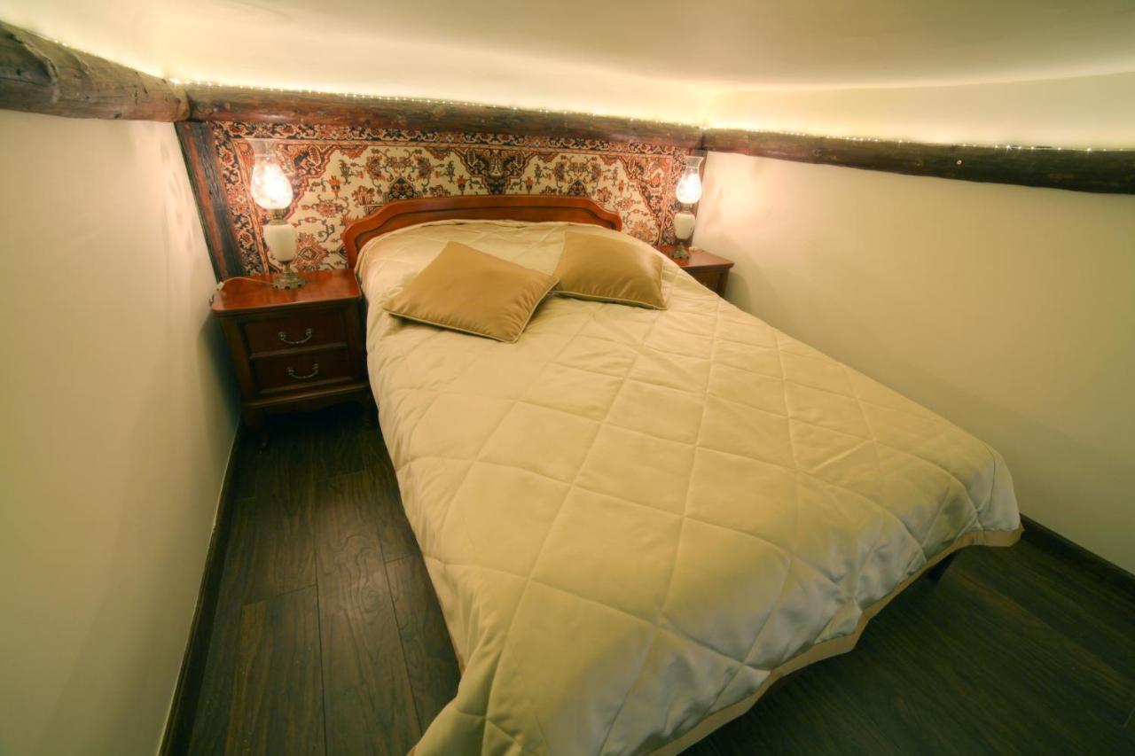 P&J Apartamenty Grodzka คราคูฟ ภายนอก รูปภาพ